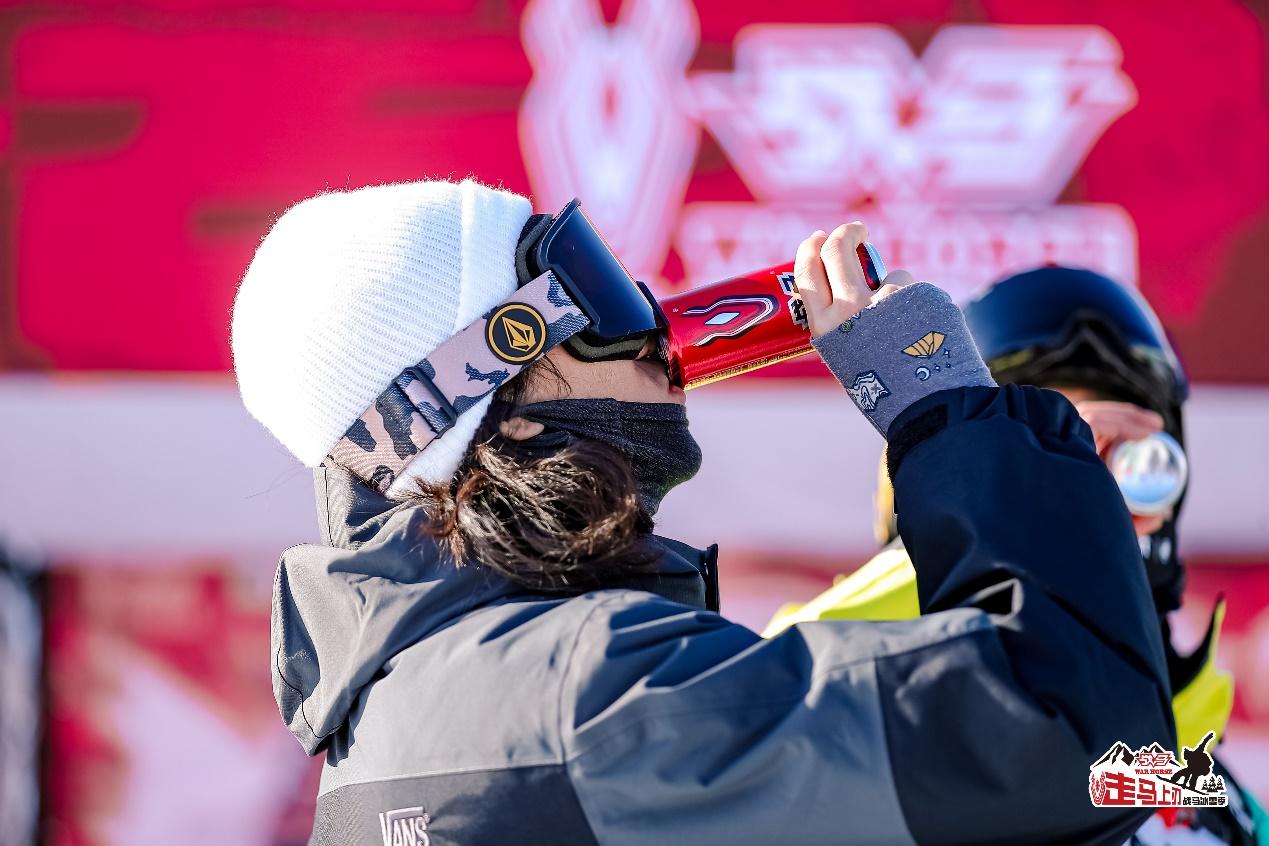 青春當(dāng)燃——2025戰(zhàn)馬冰雪季能量收官 青春當(dāng)燃——2025戰(zhàn)馬冰雪季能量收官